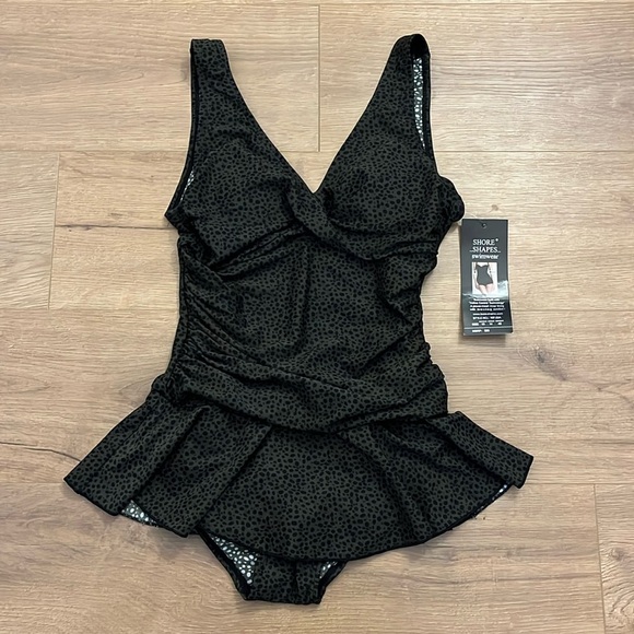 Shore Shapes | New Active Control Olive green swimsuit Women’s size 10 slimming - Picture 7 of 7